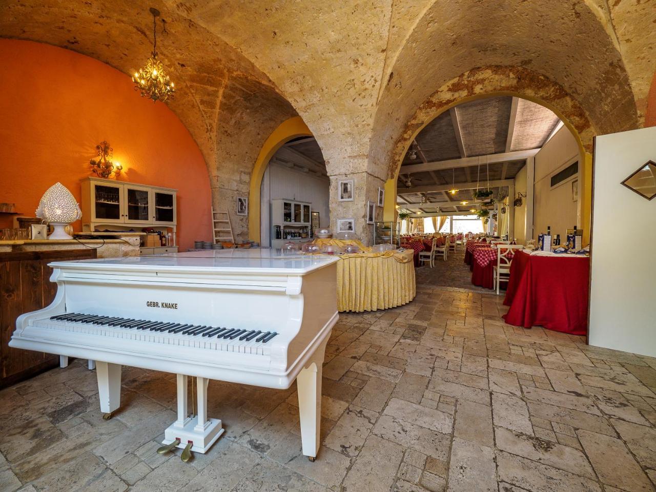 Antica Masseria Rottacapozza Torre San Giovanni Ugento Bagian luar foto